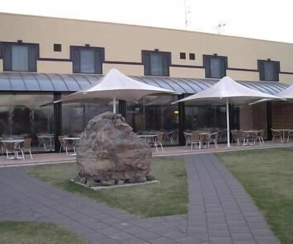 The New Whyalla Hotel South Australia Whyalla Courtyard