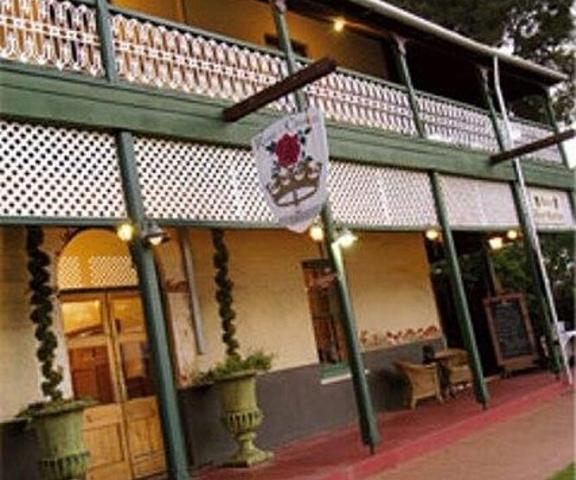 Rose & Crown Hotel Western Australia Guildford Facade