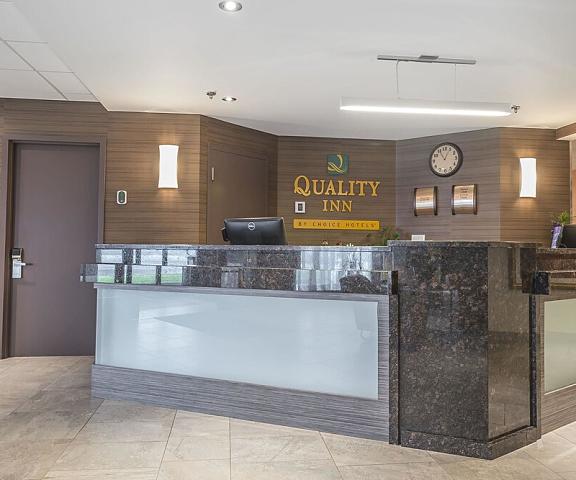 Quality Inn Sept-Îles Quebec Sept-Iles Lobby