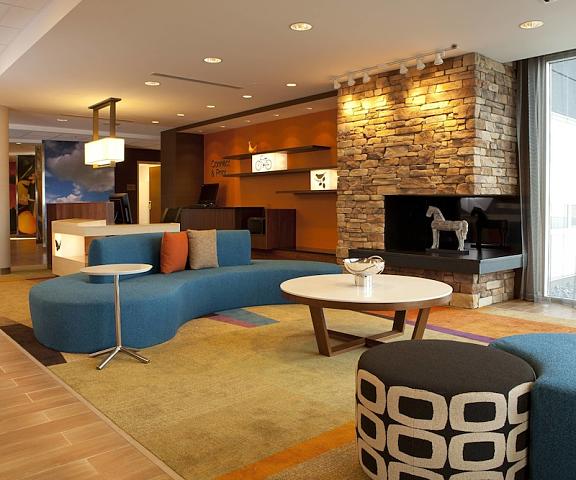 Fairfield Inn & Suites by Marriott Lethbridge Alberta Lethbridge Lobby