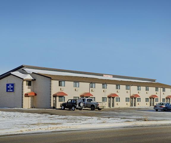 Nova Inn Kindersley Saskatchewan Kindersley Facade