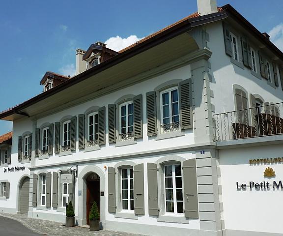 Hostellerie Le Petit Manoir Canton of Vaud Morges Entrance