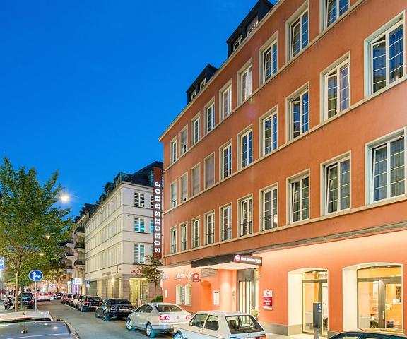 Best Western Plus Hotel Zürcherhof Canton of Zurich Zurich Exterior Detail