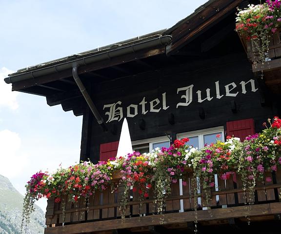 Tradition Julen Hotel Valais Zermatt Facade