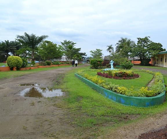 L'Aquarius Marina 2000 null Douala Property Grounds