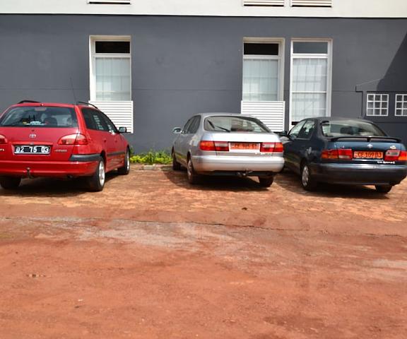 Congress Hotel null Yaounde Parking