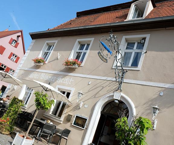 Romantica Hotel Blauer Hecht Bavaria Dinkelsbuehl Entrance