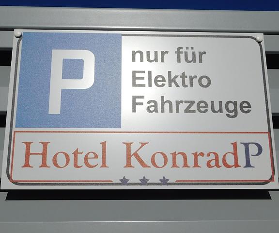 Hotel KonradP Bavaria Holzkirchen Exterior Detail