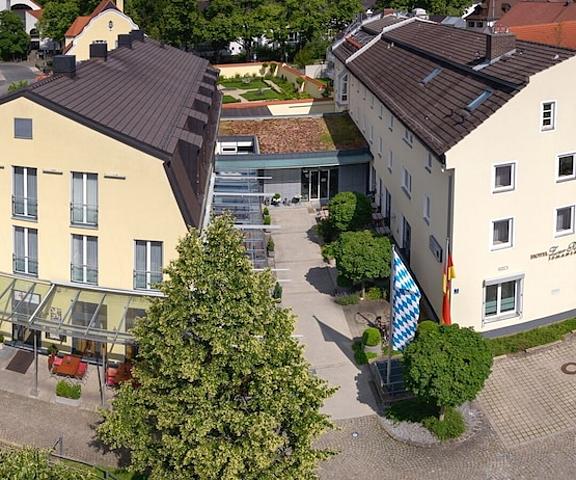 Hotel zur Post Bavaria Ismaning Terrace