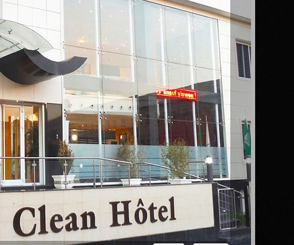 Clean Hotel null Blida Facade
