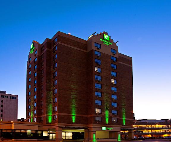 Holiday Inn and Suites Winnipeg Downtown, an IHG Hotel Manitoba Winnipeg Exterior Detail