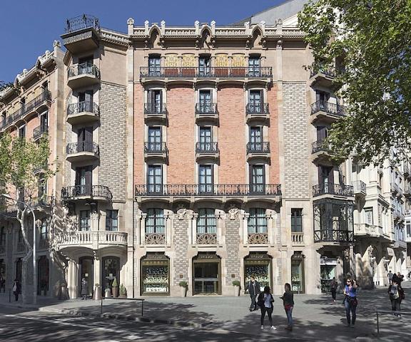 Monument Hotel Catalonia Barcelona Facade