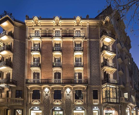 Monument Hotel Catalonia Barcelona Facade