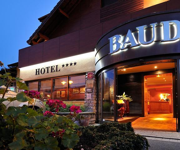 Baud Hôtel Restaurant Auvergne-Rhone-Alpes Bonne Facade