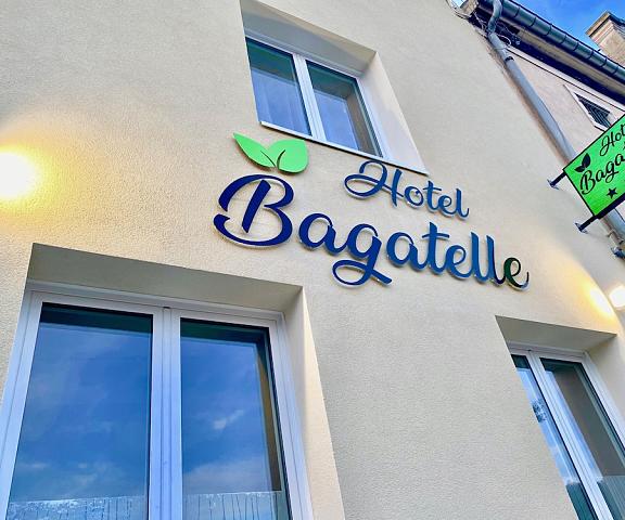 Hotel Restaurant Bagatelle Grand Est Pont-a-mousson Entrance