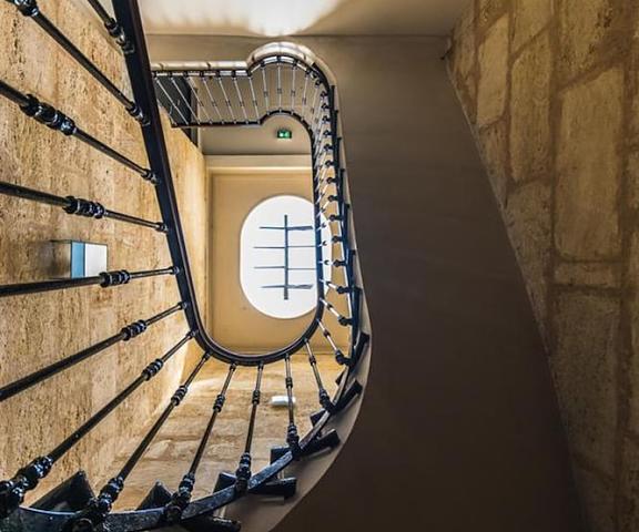 BDX Hôtel Nouvelle-Aquitaine Bordeaux Staircase