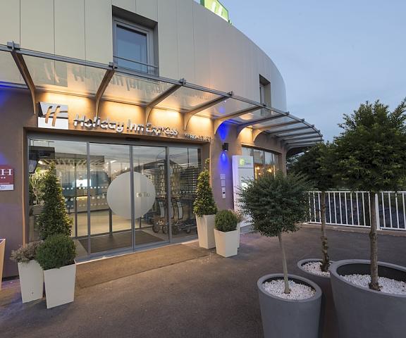 Holiday Inn Express Paris - Velizy, an IHG Hotel Ile-de-France Velizy-Villacoublay Primary image
