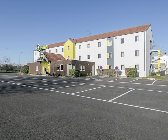 B&B HOTEL Poitiers (1) Nouvelle-Aquitaine Chasseneuil-du-Poitou Facade