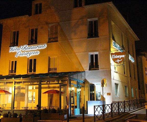 Hotel Restaurant L'Esturgeon Ile-de-France Poissy Facade