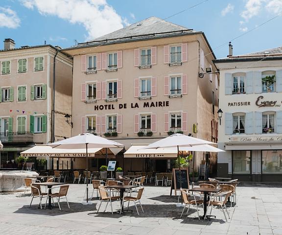Hotel de la Mairie Provence - Alpes - Cote d'Azur Embrun Exterior Detail