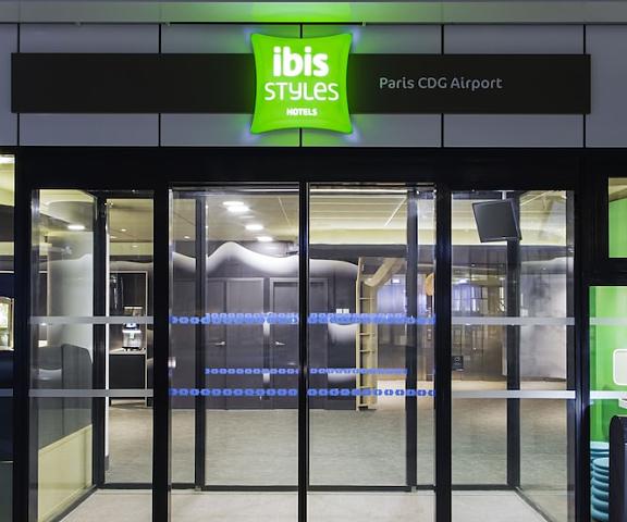 Ibis Styles Paris Charles de Gaulle Airport Ile-de-France Tremblay-en-France Entrance