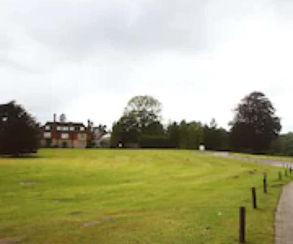 Champneys Forest Mere England Liphook Property Grounds