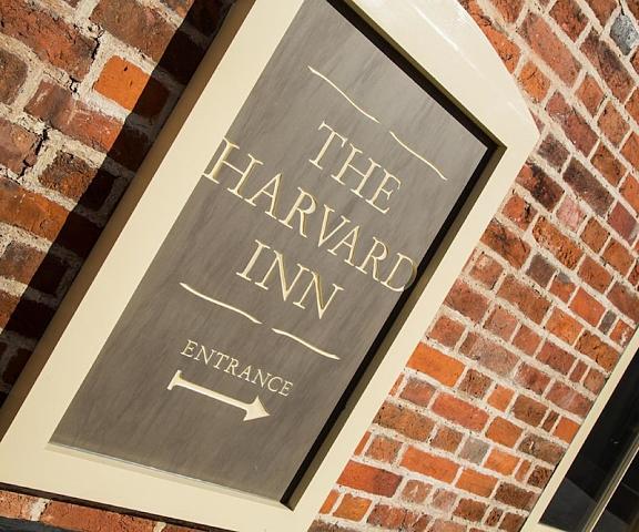 The Harvard Inn England Ingatestone Entrance
