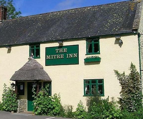 The Mitre Inn England Sherborne Exterior Detail