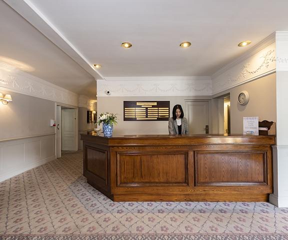 Statham Lodge Hotel England Lymm Reception