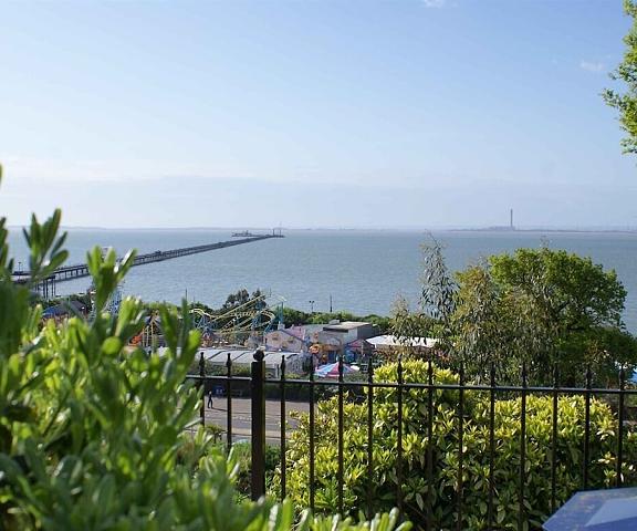Hamiltons Boutique Hotel England Southend-on-Sea View from Property