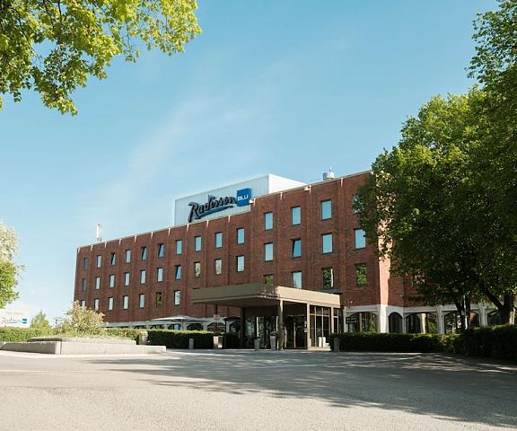 Radisson Blu Arlandia Hotel Stockholm County Arlanda Exterior Detail