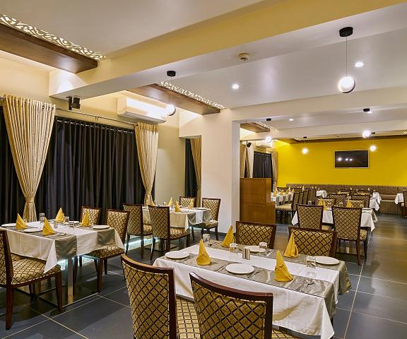Hotel 3 Leaves Maharashtra Kolhapur Food & Dining