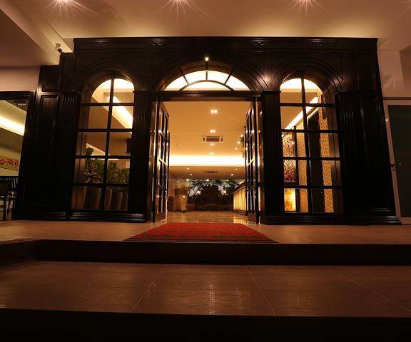 7 Heaven Boutique Hotel Johor Masai Entrance