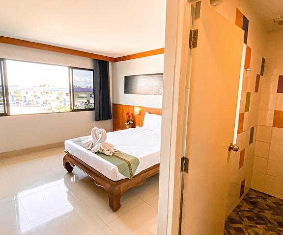 K2 Hotel @ Airport Surat Thani Phunphin Room