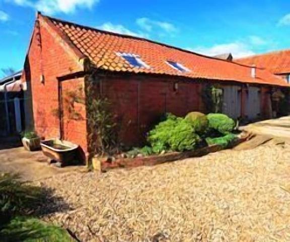Elm Tree Farm Bed & Breakfast England withernsea Property Grounds