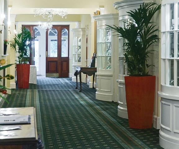 Classic Lodges The Old Swan Hotel England Harrogate Interior Entrance