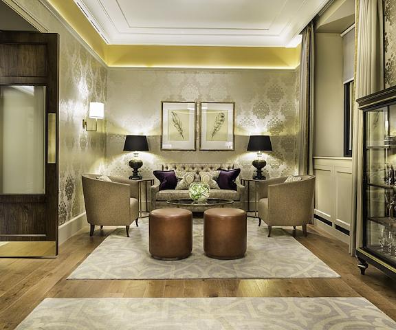 Taj 51 Buckingham Gate, Suites and Residences England London Executive Lounge