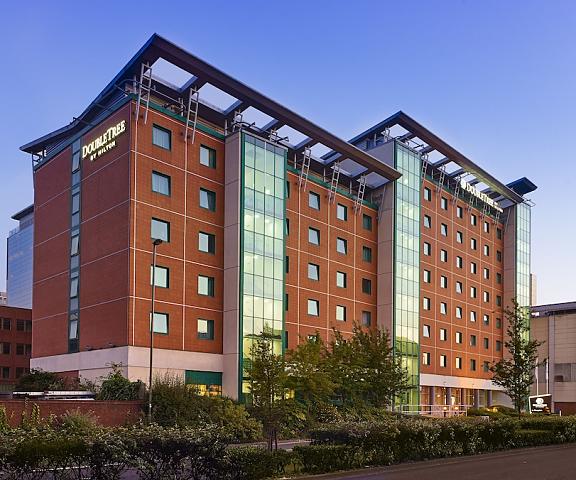 Doubletree by Hilton Hotel Woking England Woking View from Property
