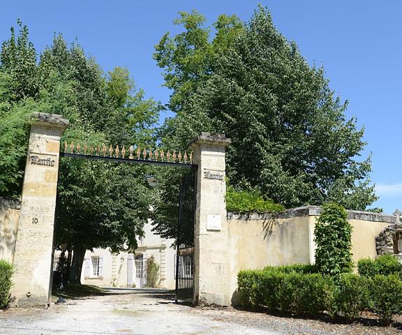 Château de Lantic Nouvelle-Aquitaine Martillac Entrance