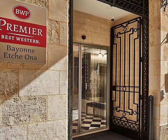 Best Western Premier Hotel Bayonne Etche Ona - Bordeaux Nouvelle-Aquitaine Bordeaux Exterior Detail