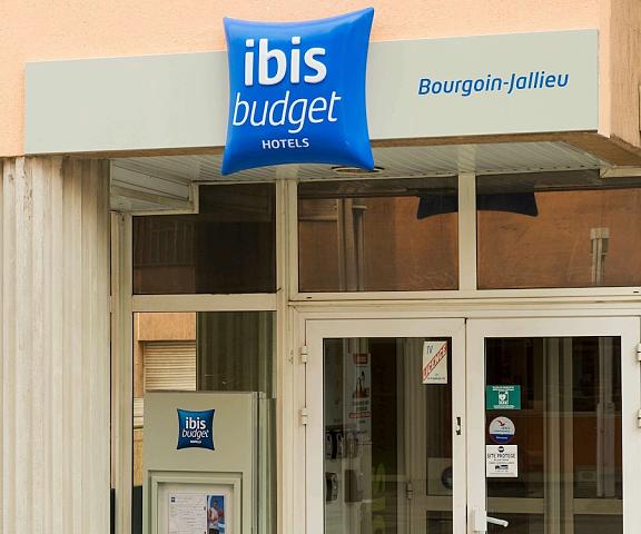 Ibis Budget Bourgoin Jallieu Centre Auvergne-Rhone-Alpes Bourgoin-Jallieu Exterior Detail