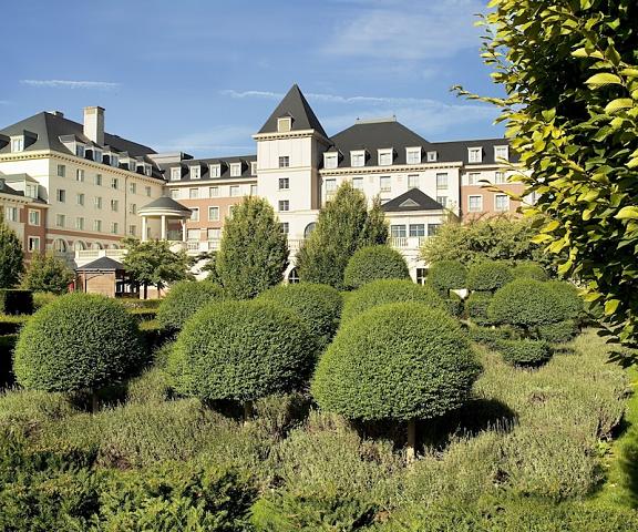 Dream Castle Hotel Ile-de-France Magny-le-Hongre Exterior Detail