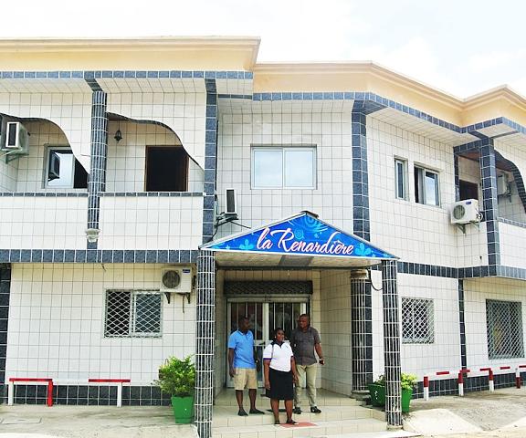 Hôtel La Renardière null Douala Entrance
