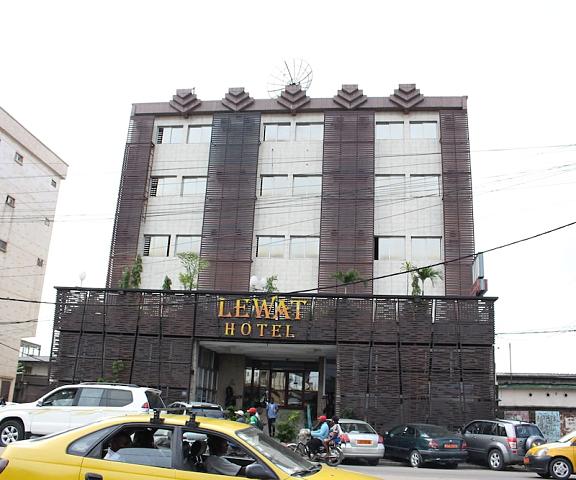 Lewat Hotel null Douala Facade