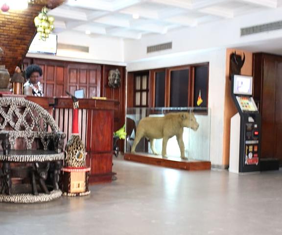 Lewat Hotel null Douala Reception