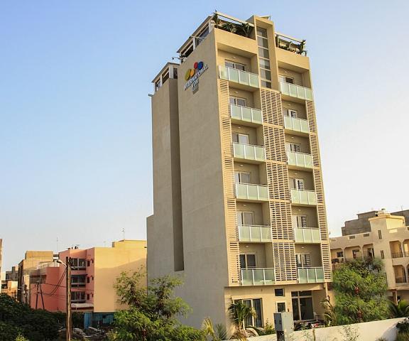 International Hotel Dakar null Dakar Courtyard