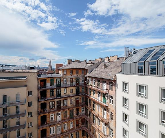 Akeah Verdi Budapest null Budapest City View from Property