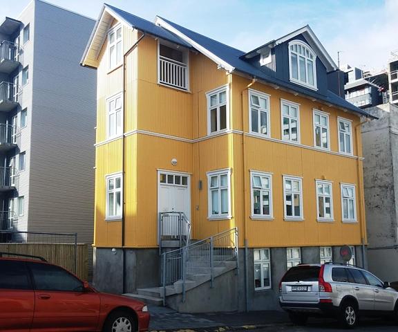Alfred's Studios Southern Peninsula Reykjavik Exterior Detail