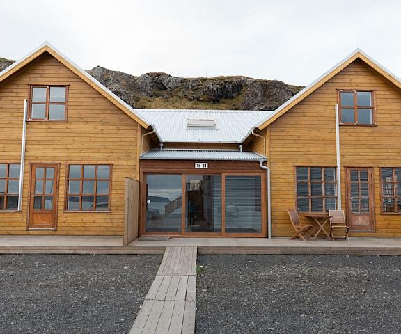 Malarhorn Guesthouse Westfjords Drangsnes Facade