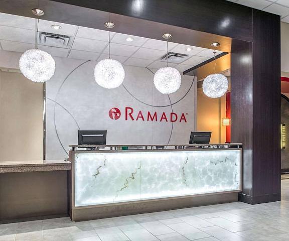 Ramada by Wyndham Saskatoon Saskatchewan Saskatoon Lobby